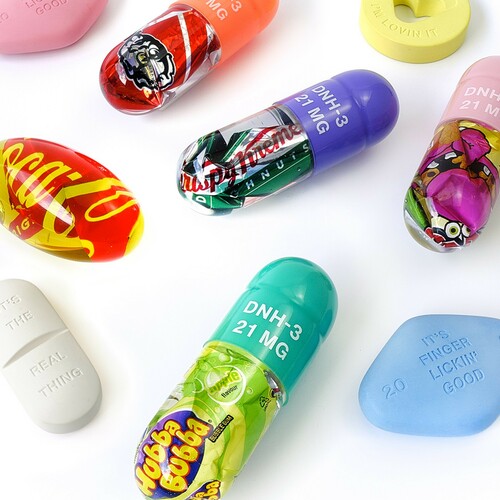 Miss Bugs, Junk caps, polyurethane UV resin + pigment with encapsulated discarded food wrapper, 13x4.50x4.50 cm