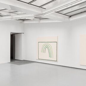 Exhbition view « City Housing », Solo show by Stephen Felton. Courtesy Valentin, Paris / © Grégory Copitet