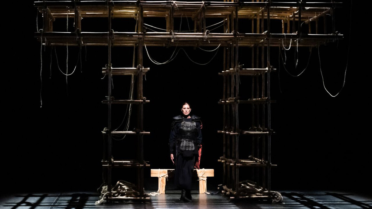 For Gods only, Sacre #3. Avec l'aimable autorisation du Les Théâ Tres