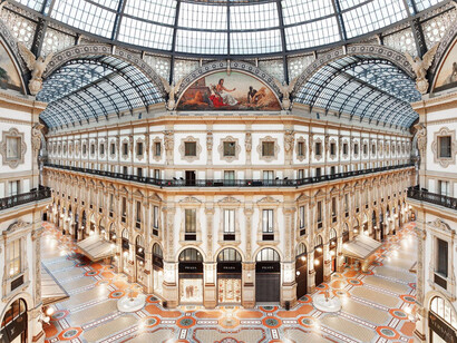 David Burdeny, Galleria Vittorio Emanuele, Milan (detail). Courtesy of Anne Loucks Gallery