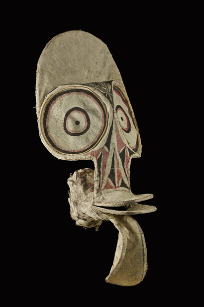 Barkcloth mask, kavat, New Britain, Papua New Guinea, 1970s © The Trustees of the British Museum
