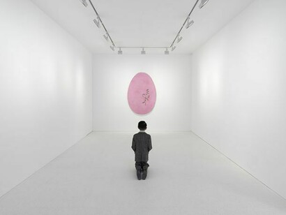 © Fondazione Lucio Fontana © Maurizio Cattelan. Photo Mike Bruce. Courtesy Gagosian Gallery