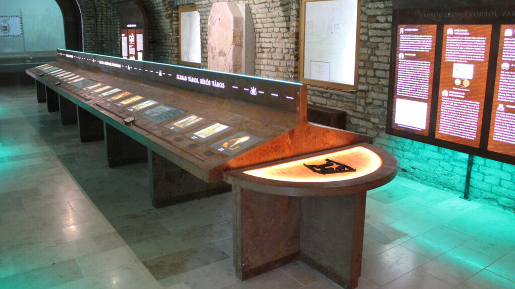 Travel to the past! Permanent historical exhibition of Szeged, exhibition view. Courtesy of Móra Ferenc Museum