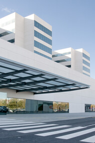 Hospital La Fe (Valencia): arquitectura que no está al servicio de los pacientes