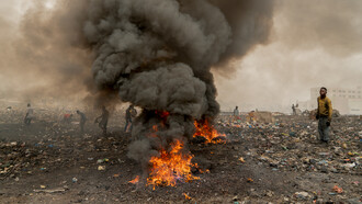 «Agbogbloshie 375». Fotografía: Willy Castellanos