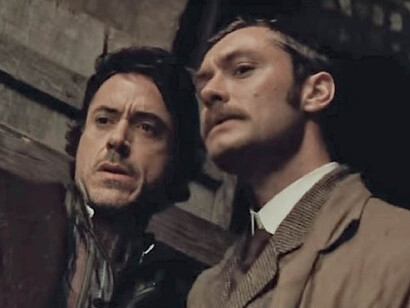 Il leggendario investigatore Sherlock Holmes, forse il primo e più grande mito del mondo contemporaneo e il suo assistente il dottor Watson