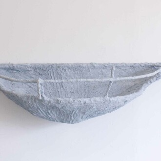 Olivia Bax, Dam, 2019, steel, chiceken wire, paper, glue, paint, plaster, hooks, screws, 150x45x17cm copia