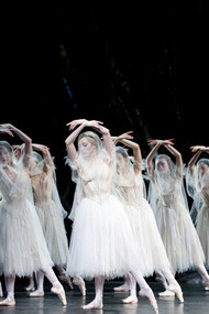 La historia de Giselle, una frágil campesina que se ve arrebatada por la irracionalidad del amor