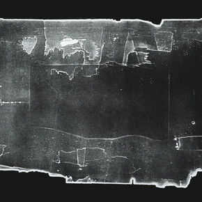 El Anatsui, Untitled (from the Black and White Series). Courtesy of October Gallery