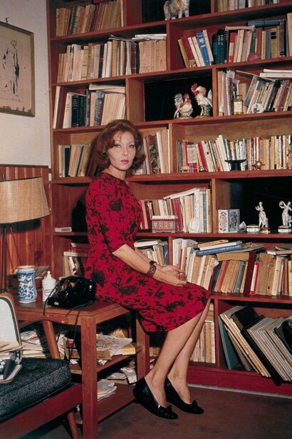 Não só o mar permaneceu vivo em Clarice Lispector, Rúbia Lóssio