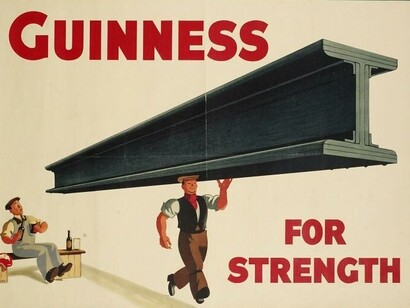 El artista gráfico John Gilroy creó, entre 1930 y 1960, las exitosas campañas publicitarias que constituirían la imagen de Guinness como la cerveza irlandesa más popular