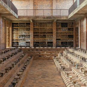 Ibrahim Mahama, Parliament of ghosts (detail), 2025. Courtesy of Fondation Cartier