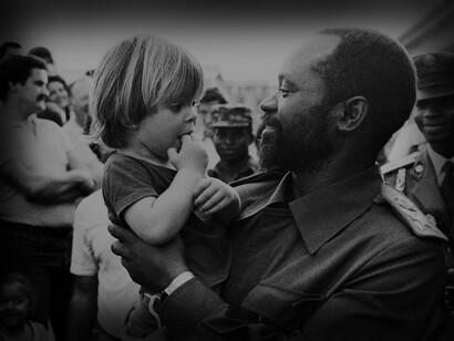 Machel murió en el cargo en 1986 cuando su avión presidencial se estrelló cerca de la frontera entre Mozambique y Sudáfrica