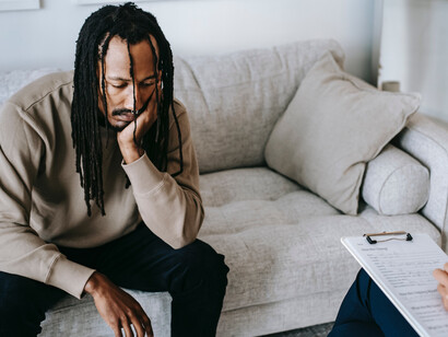 Psychological therapy: there is a difference between mental illness and injury

