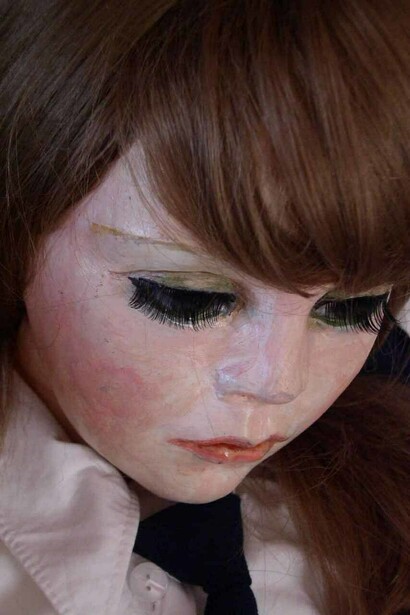 La mirada de la muñeca