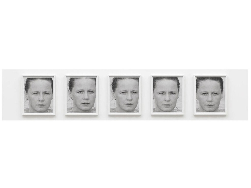 Roni Horn, Untitled (Weather), 2010-2011,
Inkjet  pigment print on paper 5 BW Prints, mounted on sintra,
31,11 × 26,03 cm