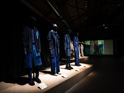Velvet mi amor, vista della mostra. Per gentile concessione del Museo del Tessuto