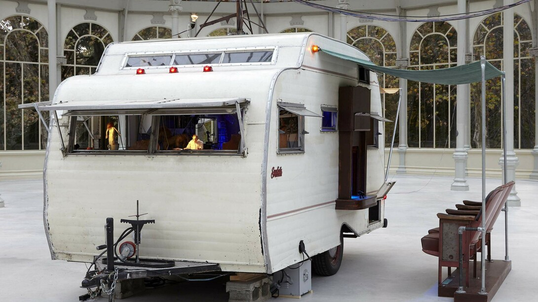 La exposición *El Hacedor de Marionetas*, de Janet Cardiff y George Bures Miller, en el Palacio de Cristal de Madrid