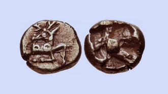 Statere: cervo a destra. Punzone quadrato incuso con linee in rilievo all'interno a sinistra. Efeso. Phanes. 625-600 a.C.

