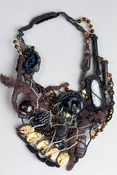 Mending. Courtesy of The Museum of Fine Arts