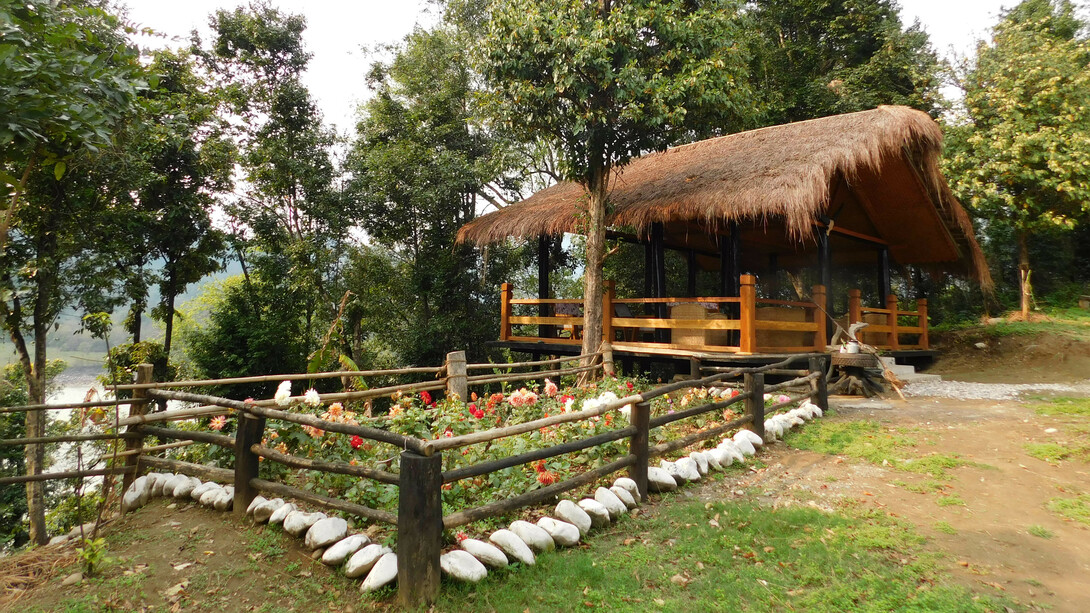 Outdoor lounge