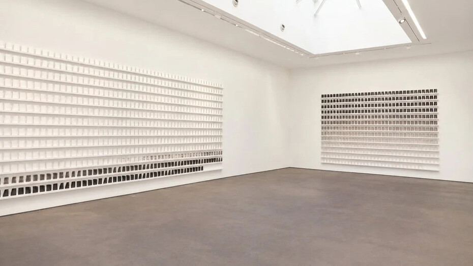 Máté Dobokay, Studies in depletion, exhibition view. Courtesy of Galerie Bigaignon