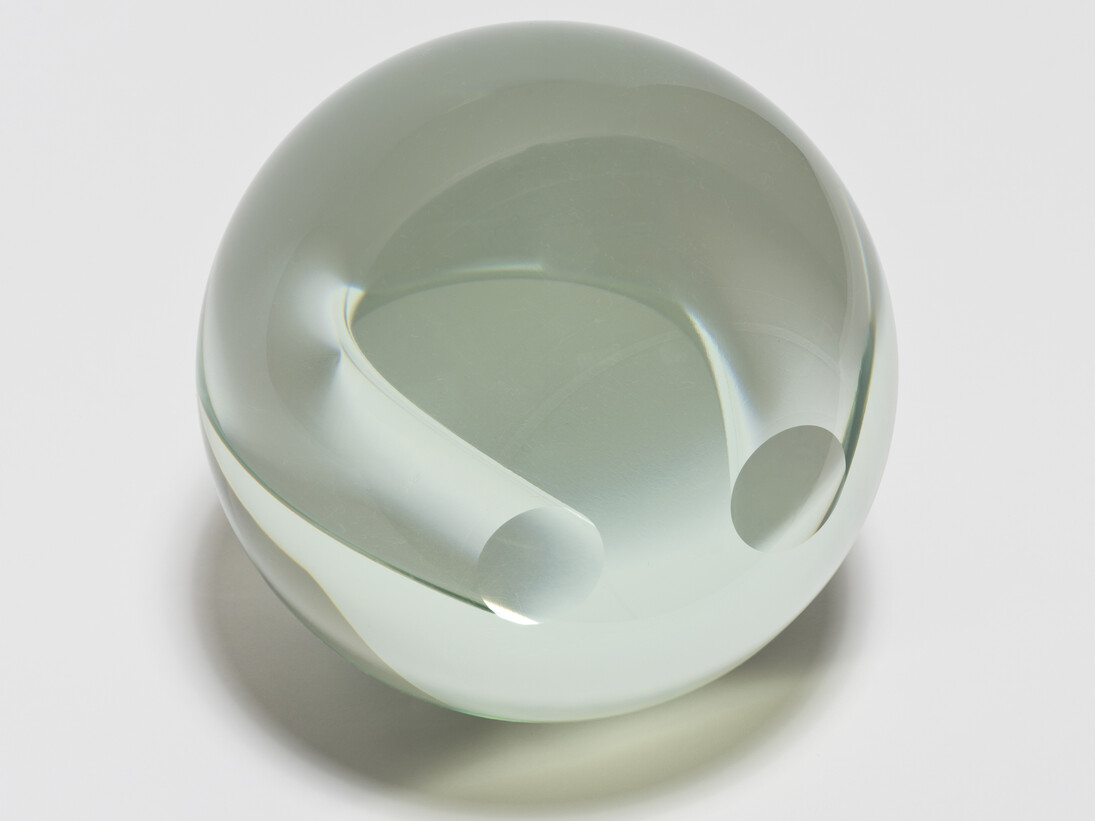 Helen Pashgian. Untitled Sphere (Light Green), 2014. Resin and acrylic. Courtesy of the artist and Ace Gallery Los Angeles. © Helen Pashgian