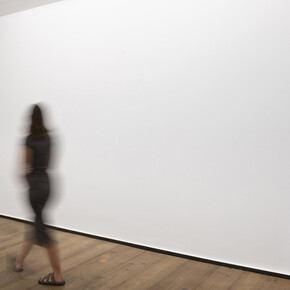 Giorgio Griffa, exhibition view. Courtesy of Rafael Pérez Hernando Gallery