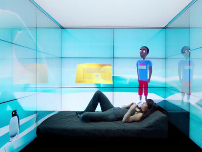 La célula de vivienda en el capítulo “15 millones de méritos” de la serie Black Mirror de Ch. Brooker 