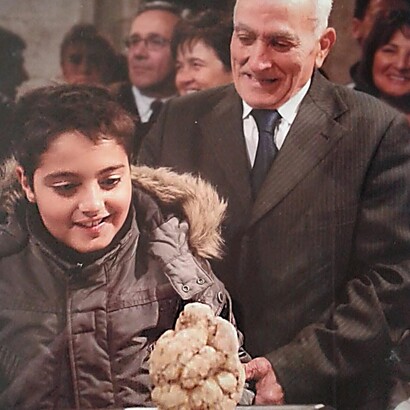 Sono tante le storie di tartufai, ma quella della famiglia Brancaleoni, è diversa, i loro tartufi sono i più ricercati e rinomati già dal secolo scorso