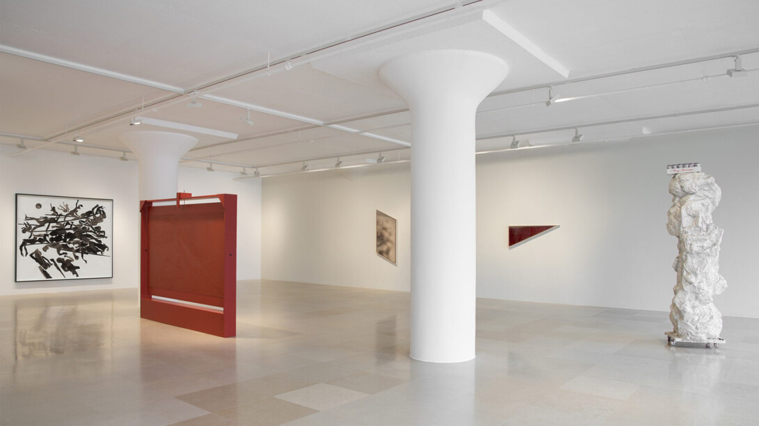 Various artists, Deep play, exhibition view. Courtesy of Greene Naftali Gallery