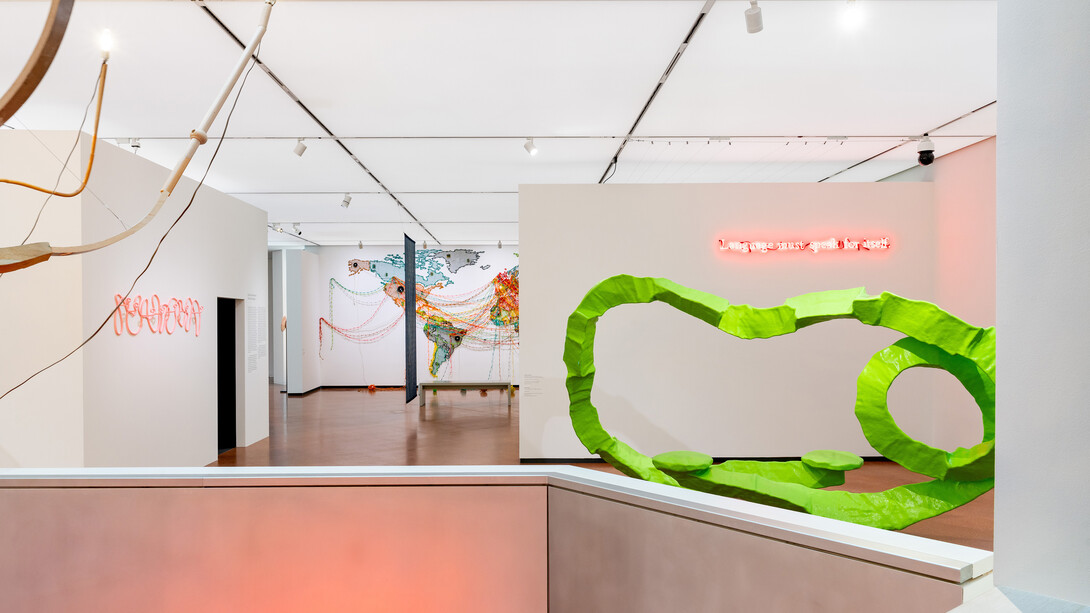 Various artists, Die linie, exhibition view. Courtesy of Heidi Horten Collection 