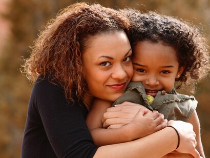 Una madre con su hija