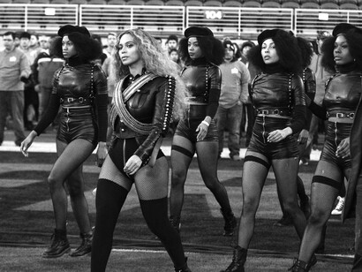 Beyoncé preparando su actuación para la Superbowl