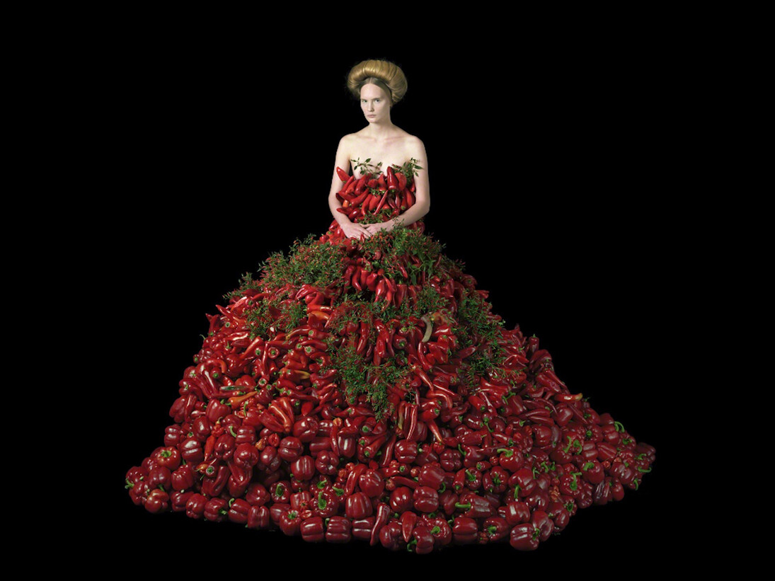 Nathalia Edenmont, Hot, 2016. Courtesy of Nancy Hoffman Gallery