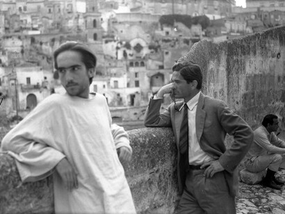 Enrique Irazoqui e Pier Paolo Pasolini a Matera durante le riprese de "Il Vangelo Secondo San Matteo"