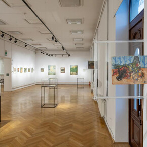 Adela Petrescu, The geometry of a pictorial dream, exhibition view. Courtesy of Ivan Gallery 