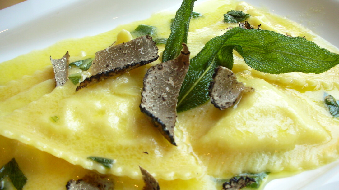 Ravioli with truffle