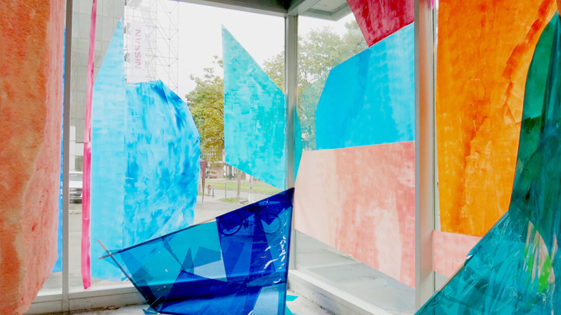 Sara Gassmann, Wetterleuchten. Courtesy of Vitrine