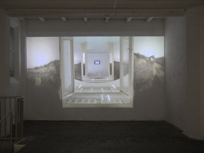 Irene Fenara. Se il cielo fugge. Installation view, courtesy l'artista, Adiacenze, Bologna, 2016