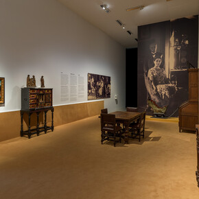 Various artists, Art that moves, exhibition view. Courtesy of M-Museum Leuven