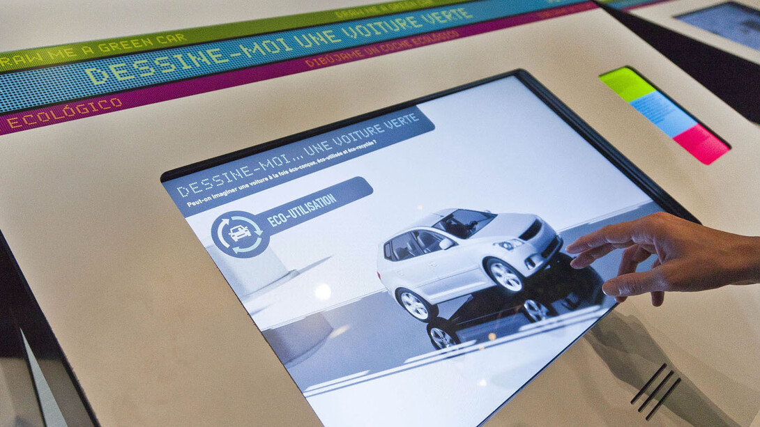 Transport and Mankind. Courtesy of Cité des Sciences et de l'Industrie