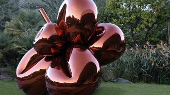 Jeff Koons, Balloon Flower (Orange), 2006, High chromium stainless steel with transparent color coating, 114 x 132 x 108 inches (289.6 x 335.3 x 274.3 cm), Version 4/4