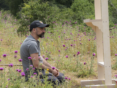 Matteo Fato, preparazione installazione, foto Valentino Maestrella