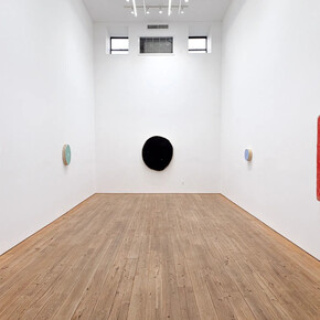 Otis Jones, Continuum, exhibition view. Courtesy of Marc Straus Gallery