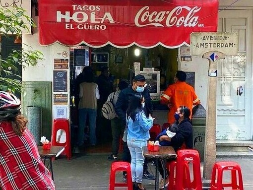 Front view of Tacos Hola El Güero, a legendary taco stand in Mexico City