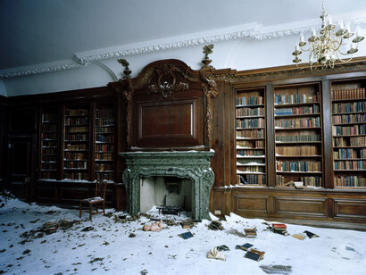 Lottie Davies, What is the Future