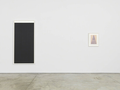 The Horizontal, Exhibition view. Courtesy of Cheim & Read