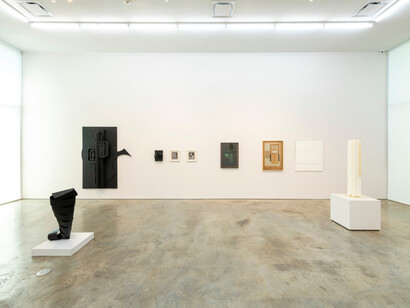 Various artists, New classicism in collage, exhibition view. Courtesy of Sicardi | Ayers | Bacino