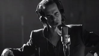 Nick Cave in una scena del film 'One more time with feeling'